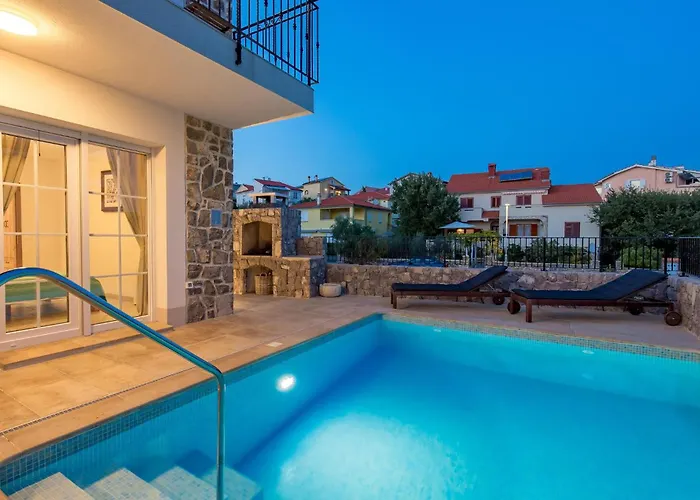 3 Bedroom In Kornić