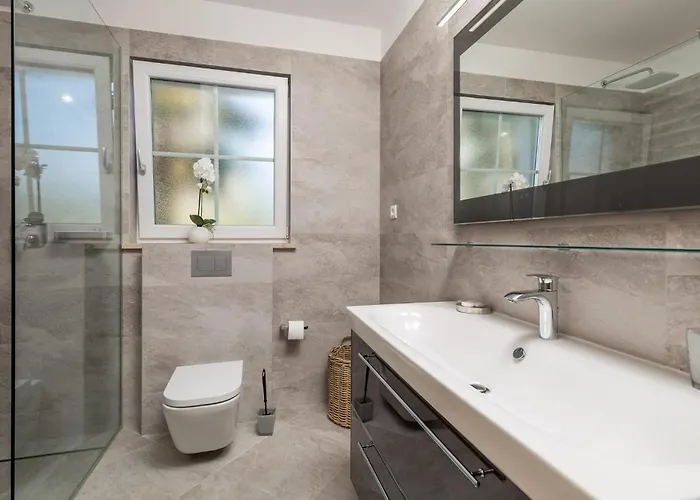 3 Bedroom In Prázdninový dům Kornić