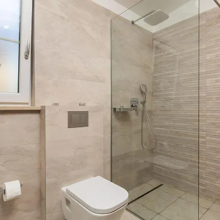 Lovely In With Kitchen Holiday home Kornic