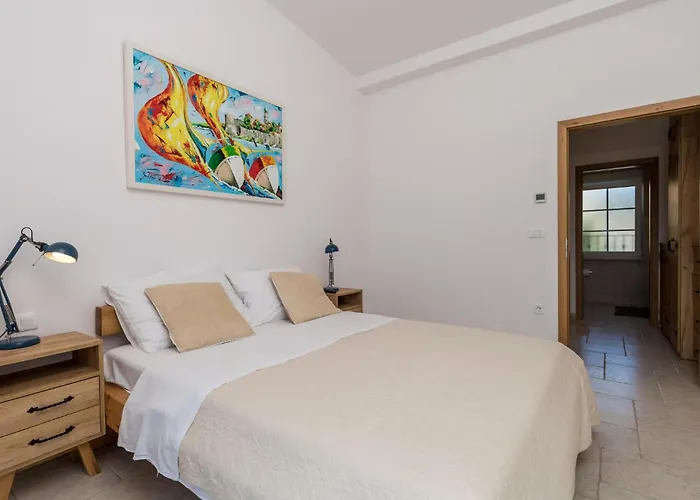 3 Bedroom In Kornić