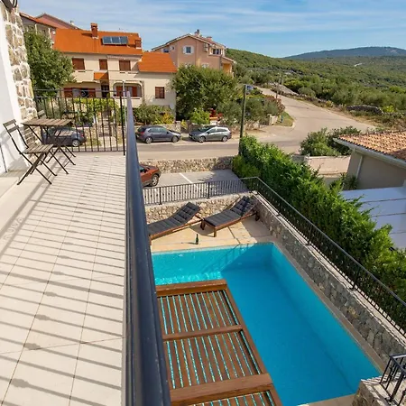 3 Bedroom In * Kornić