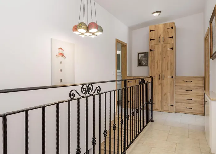 Case de vacanță 3 Bedroom In *